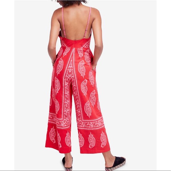 Free People Feel the Sun cutout Jumpsuit red - Picture 3 of 4